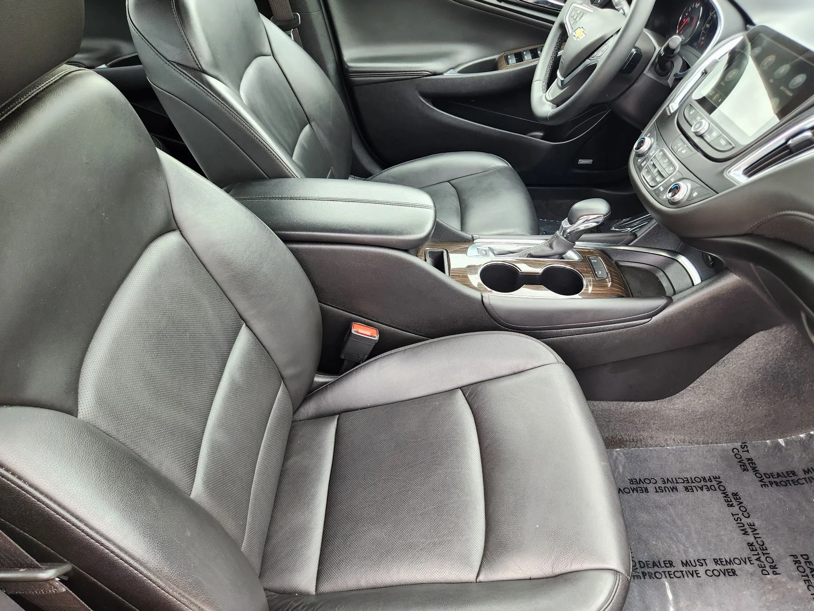 Used 2024 Gray Chevrolet LT image 13