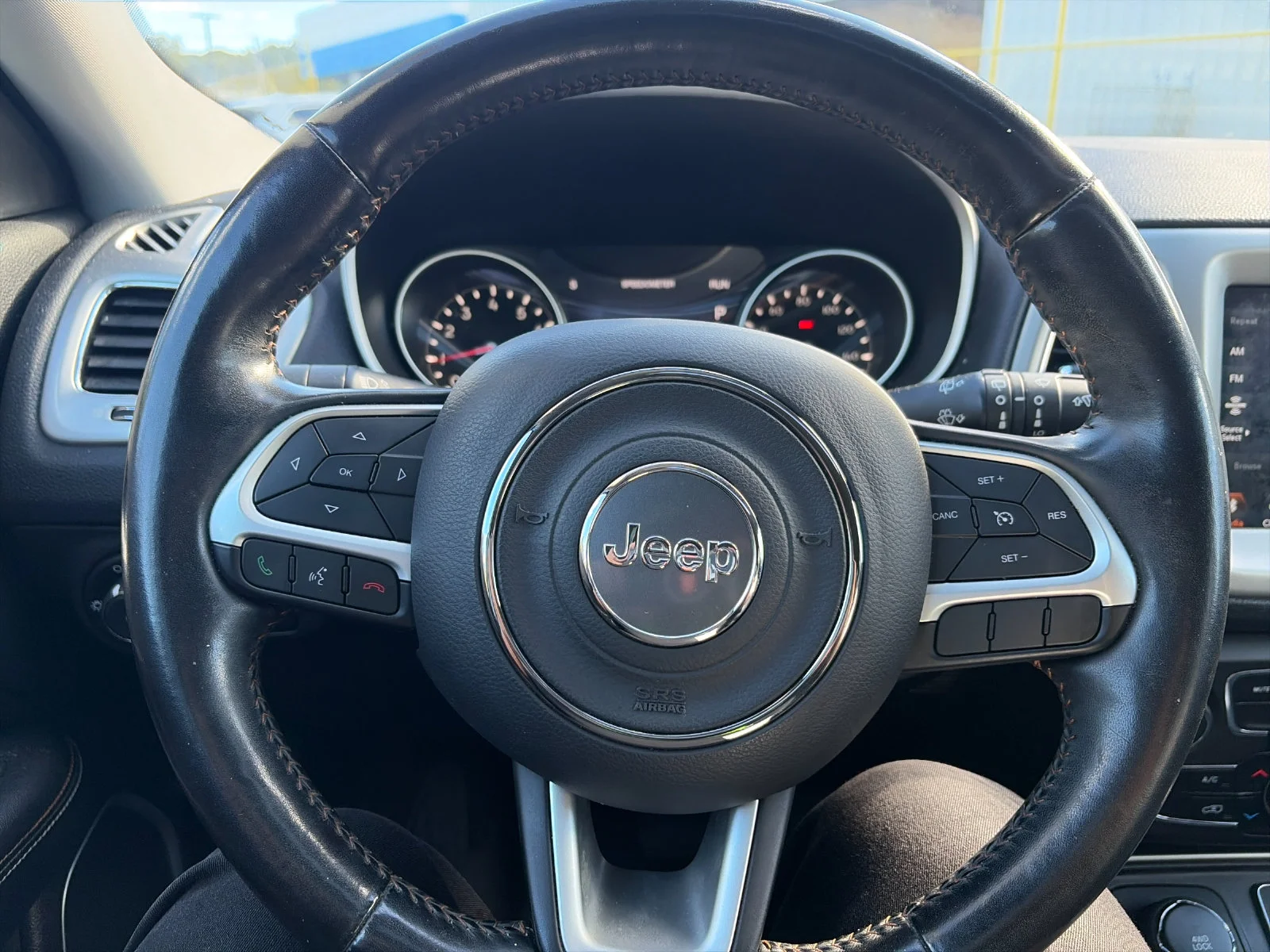 Used 2020 Diamond Black Jeep Latitude image 23