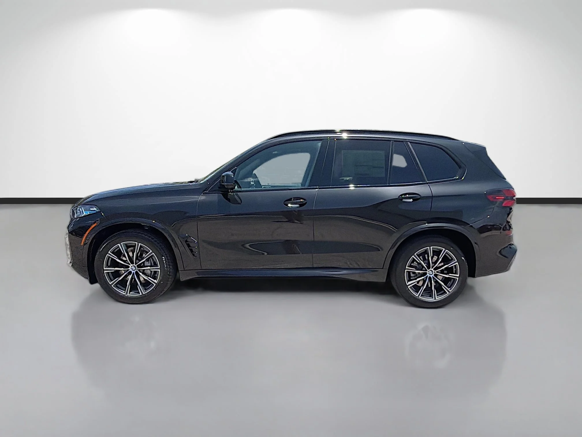 New 2026 Black Sapphire Metallic BMW xDrive40i image 6