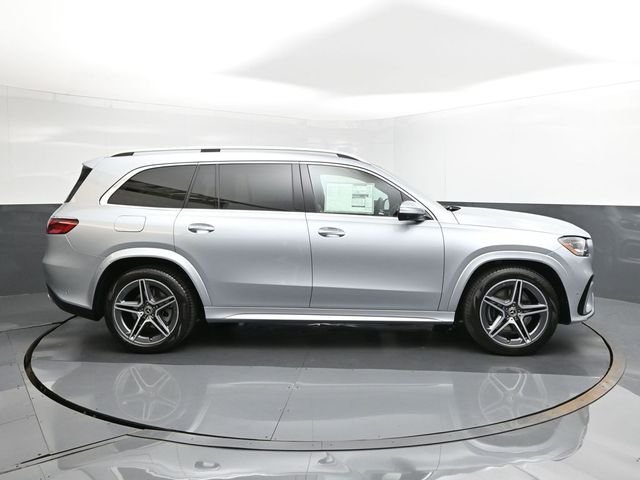 Used 2025 Silver Mercedes-Benz GLS 450 image 26
