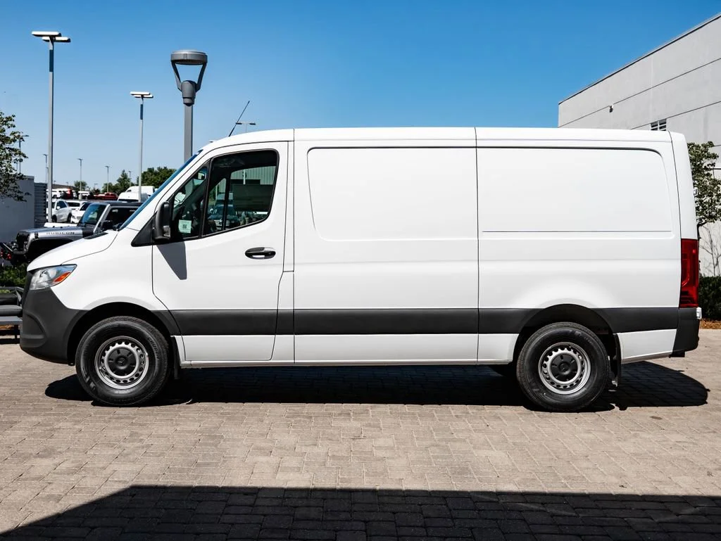 New 2026 Arctic White Mercedes-Benz  image 5