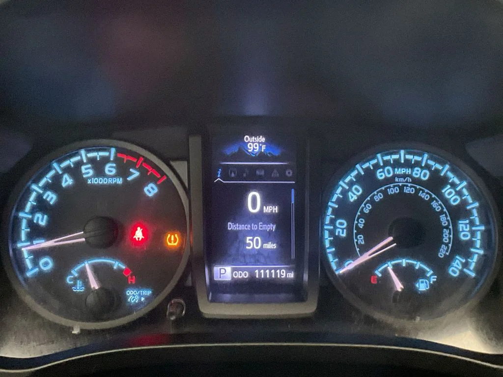 Used 2018 Quicksand Toyota TRD Off-Road image 27