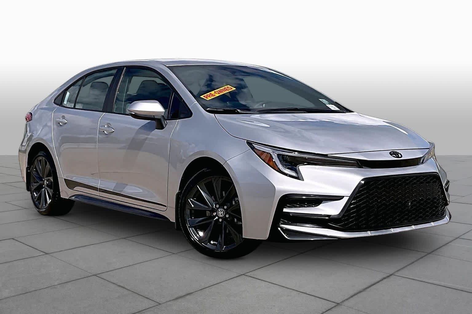 Certified Used 2026 Classic Silver Metallic Toyota SE image 3