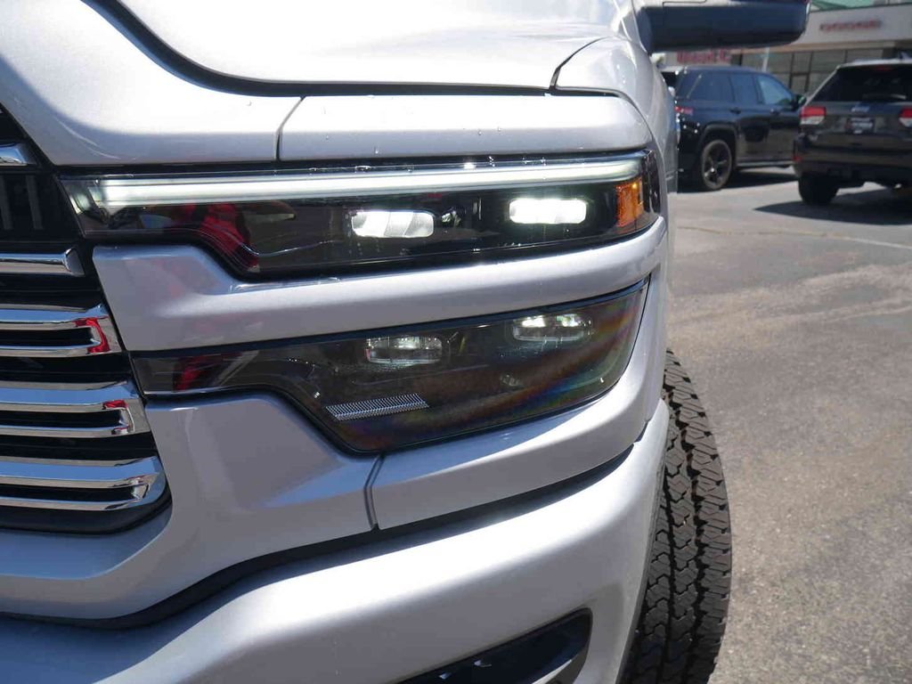 New 2026 Silver-Zynith Exterior Paint RAM LARAMIE image 29