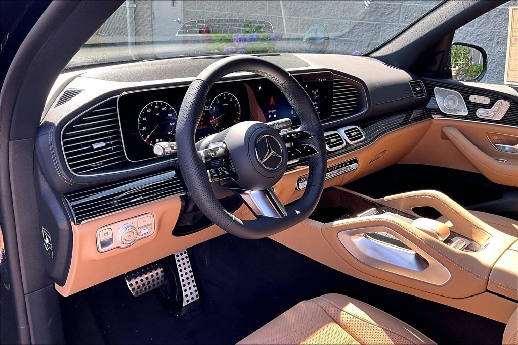 New 2026 Obsidian Black Metallic Mercedes-Benz GLS 450 image 6