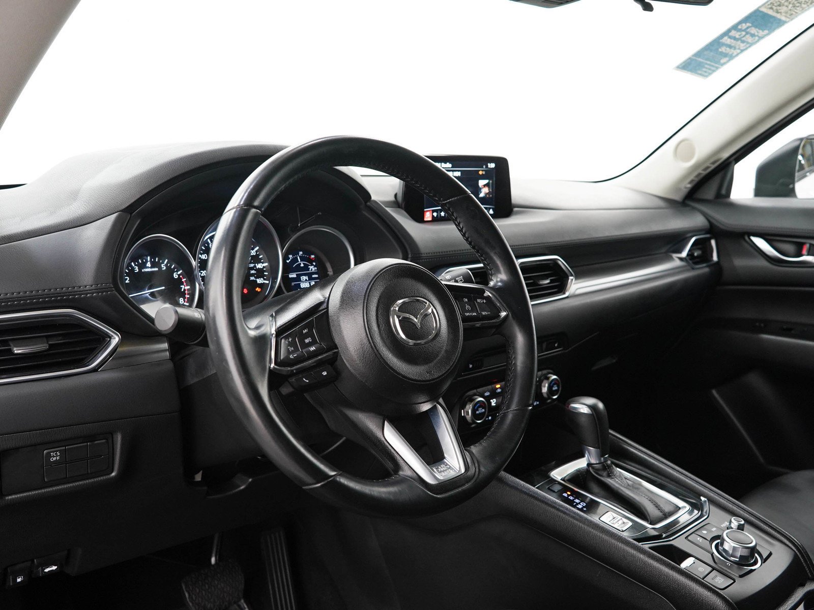 Used 2017 Snowflake White Pearl Mica Mazda Touring image 24
