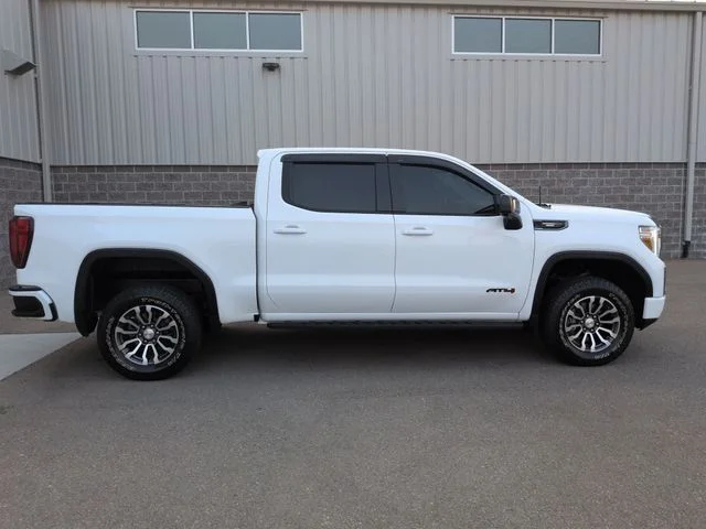 Used 2021 Summit White GMC  image 2