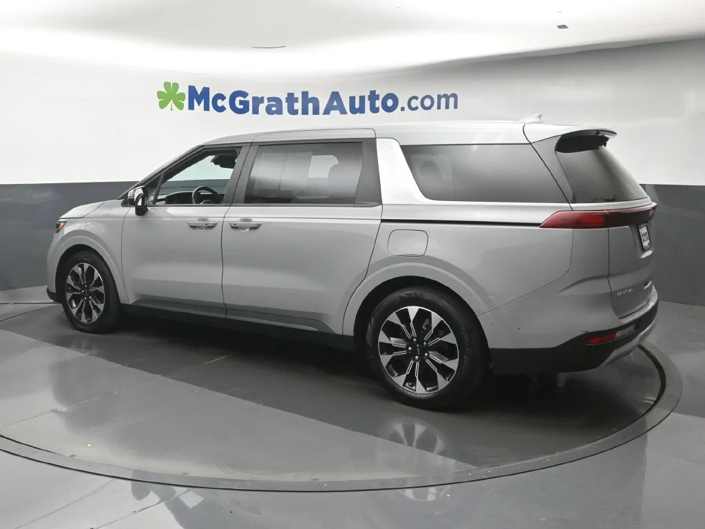 Used 2024 White Kia EX image 26