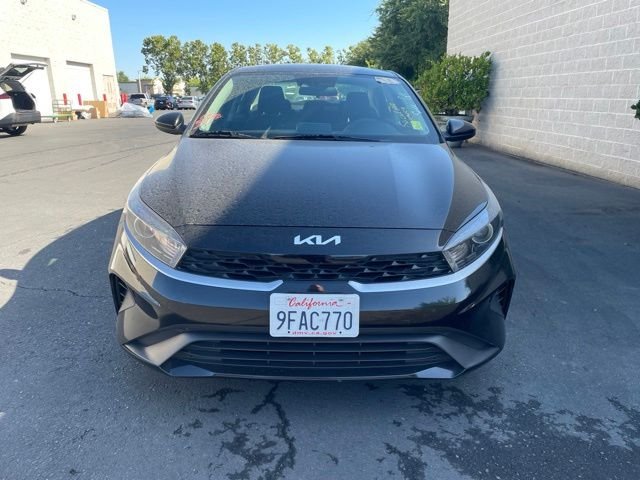 Used 2023 Black Kia LXS image 2