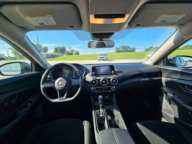 Used 2025 Gray Nissan S image 12