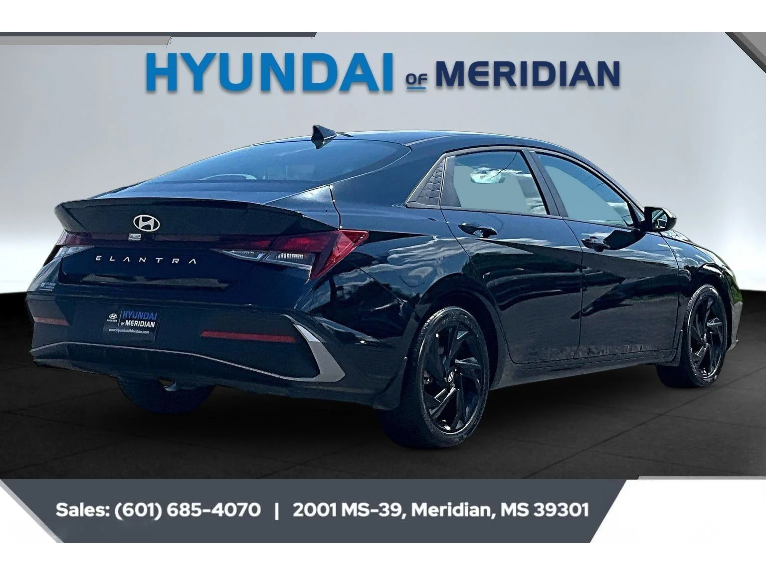 Used 2026 Abyss Black Hyundai SEL Sport image 11
