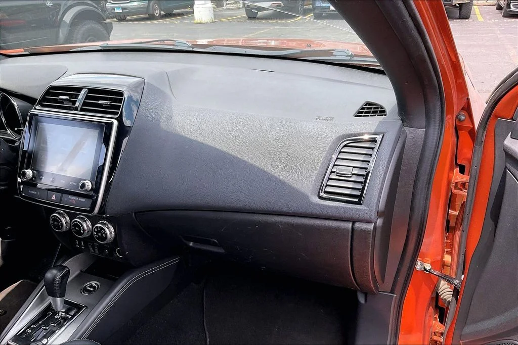 Used 2022  Mitsubishi 2.4 GT image 15