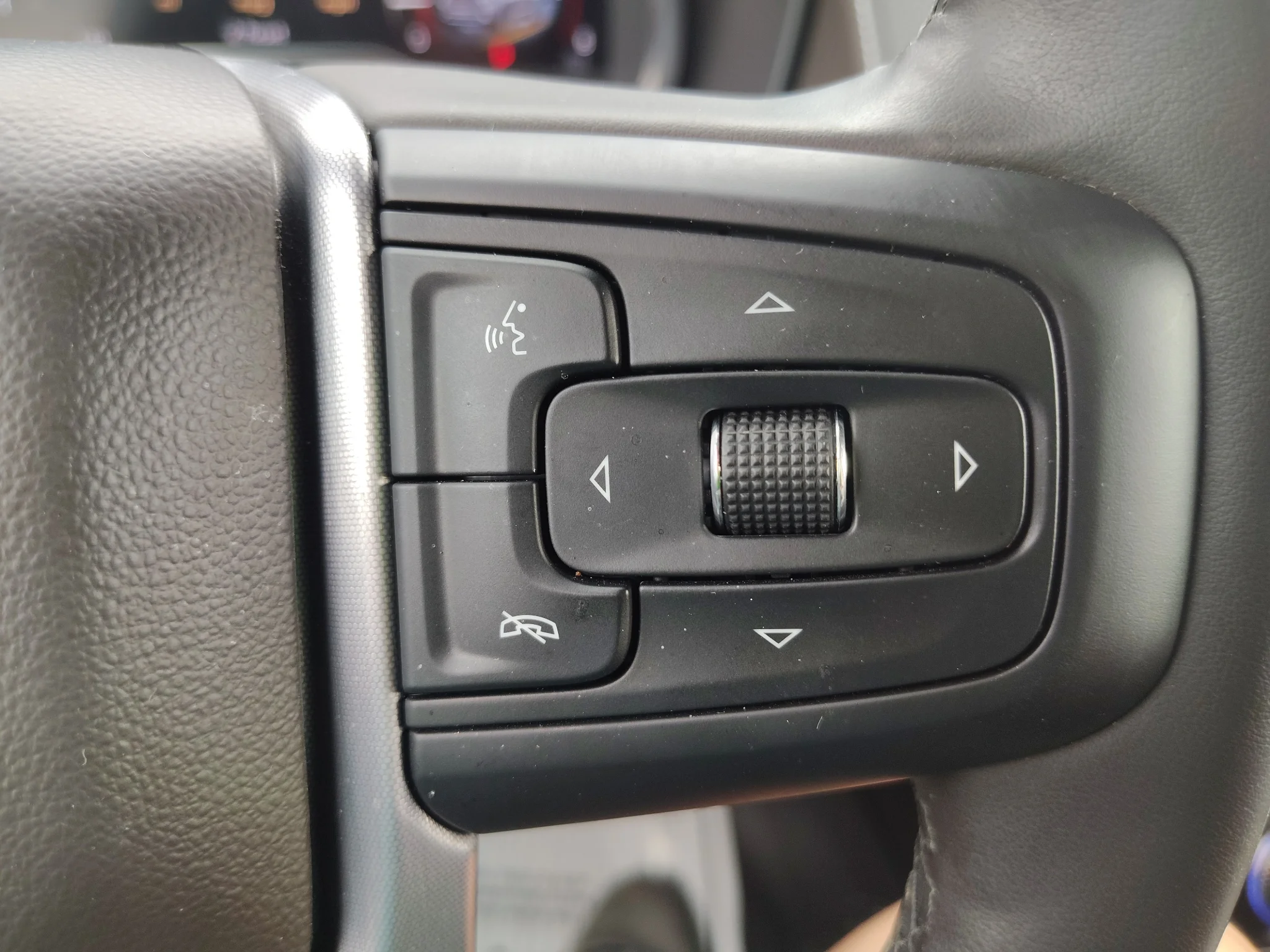 Used 2024 Frost GMC SLT image 20