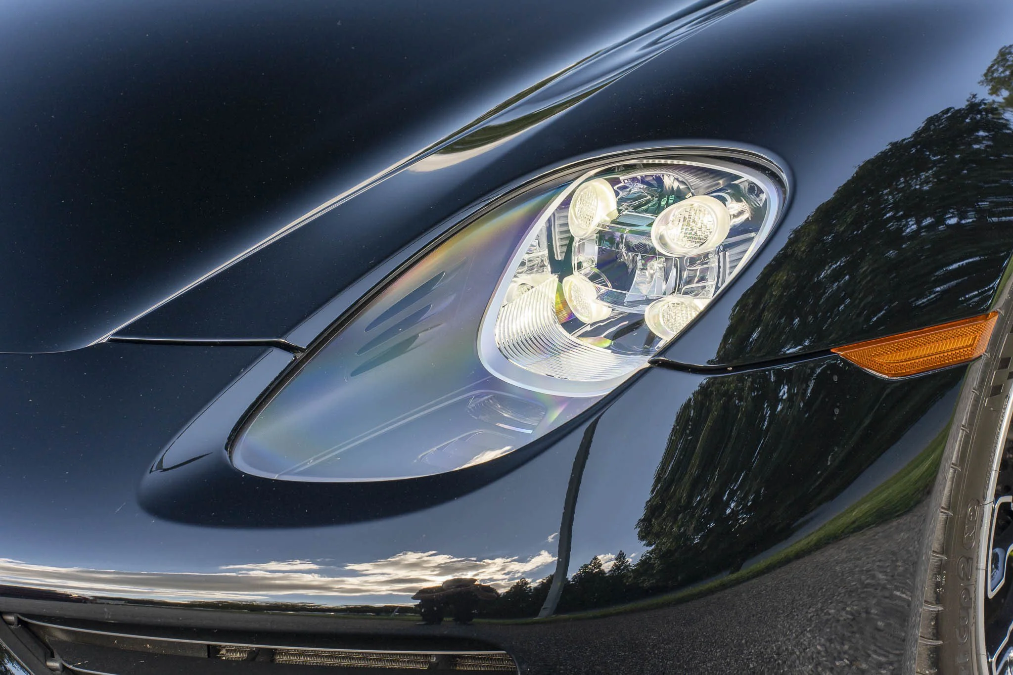 Used 2015 Black Porsche  image 34