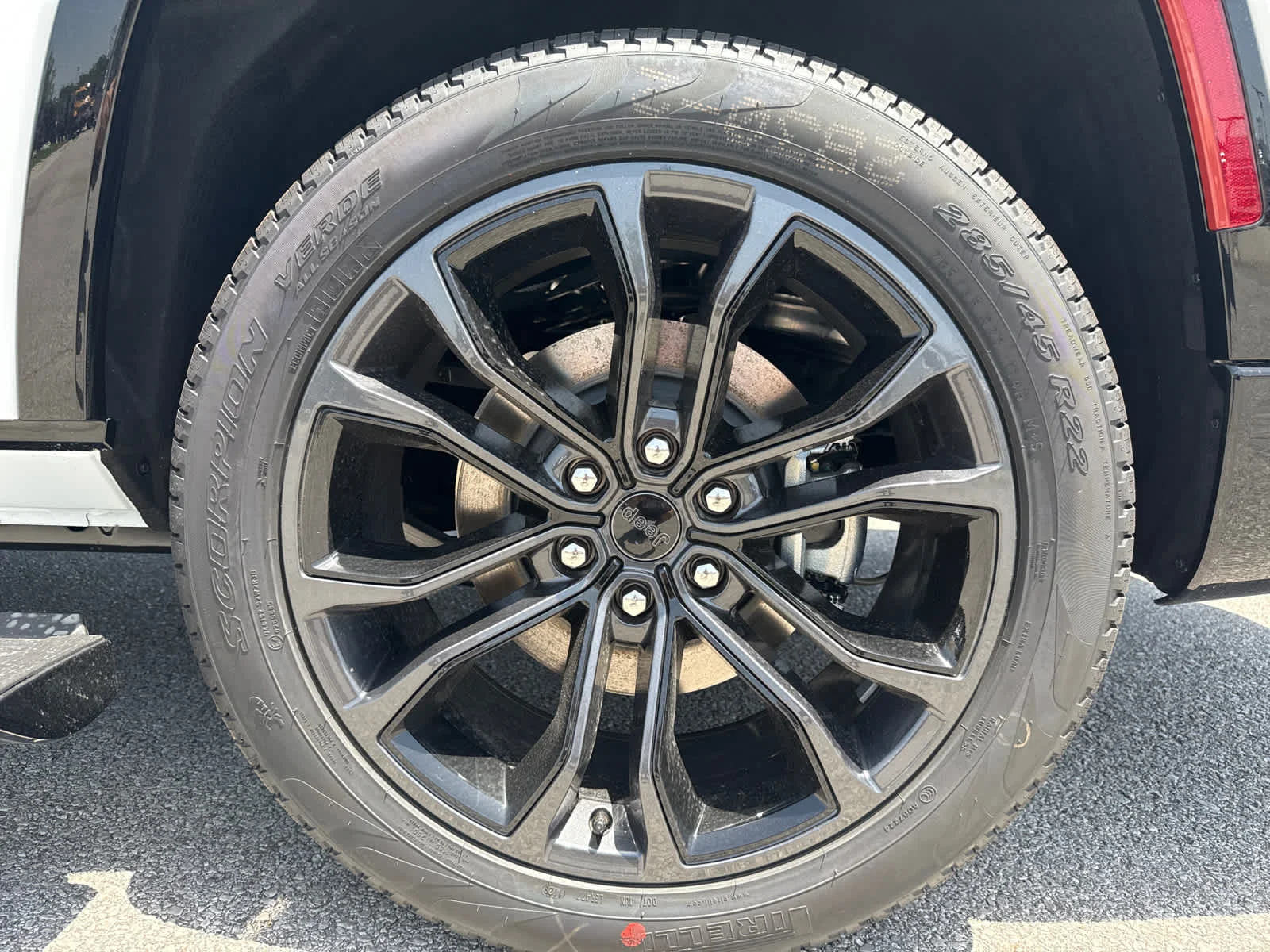 New 2026 Bright White Clearcoat Jeep Summit Reserve image 34