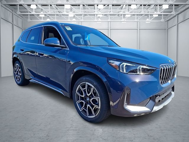 Certified Used 2026 Night Dusk Blue Metallic BMW xDrive28i image 3