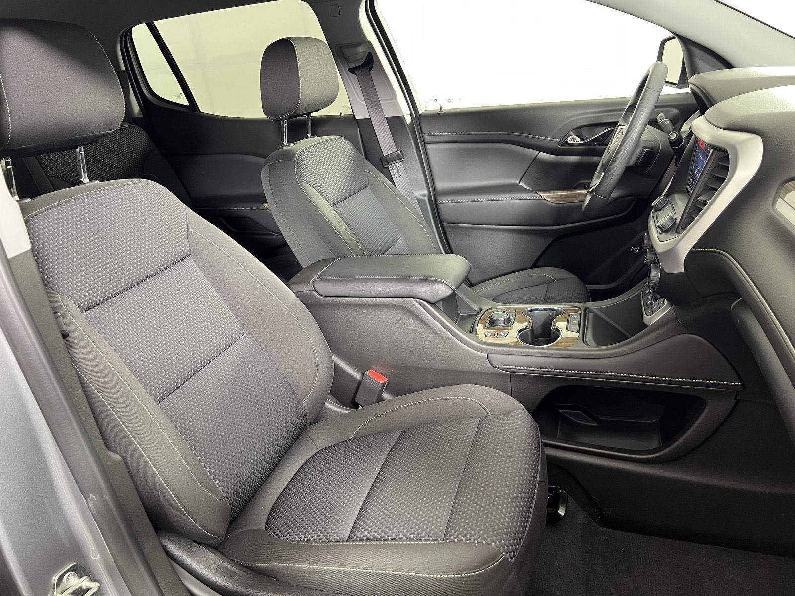 Used 2023 Sterling Metallic GMC SLE image 24