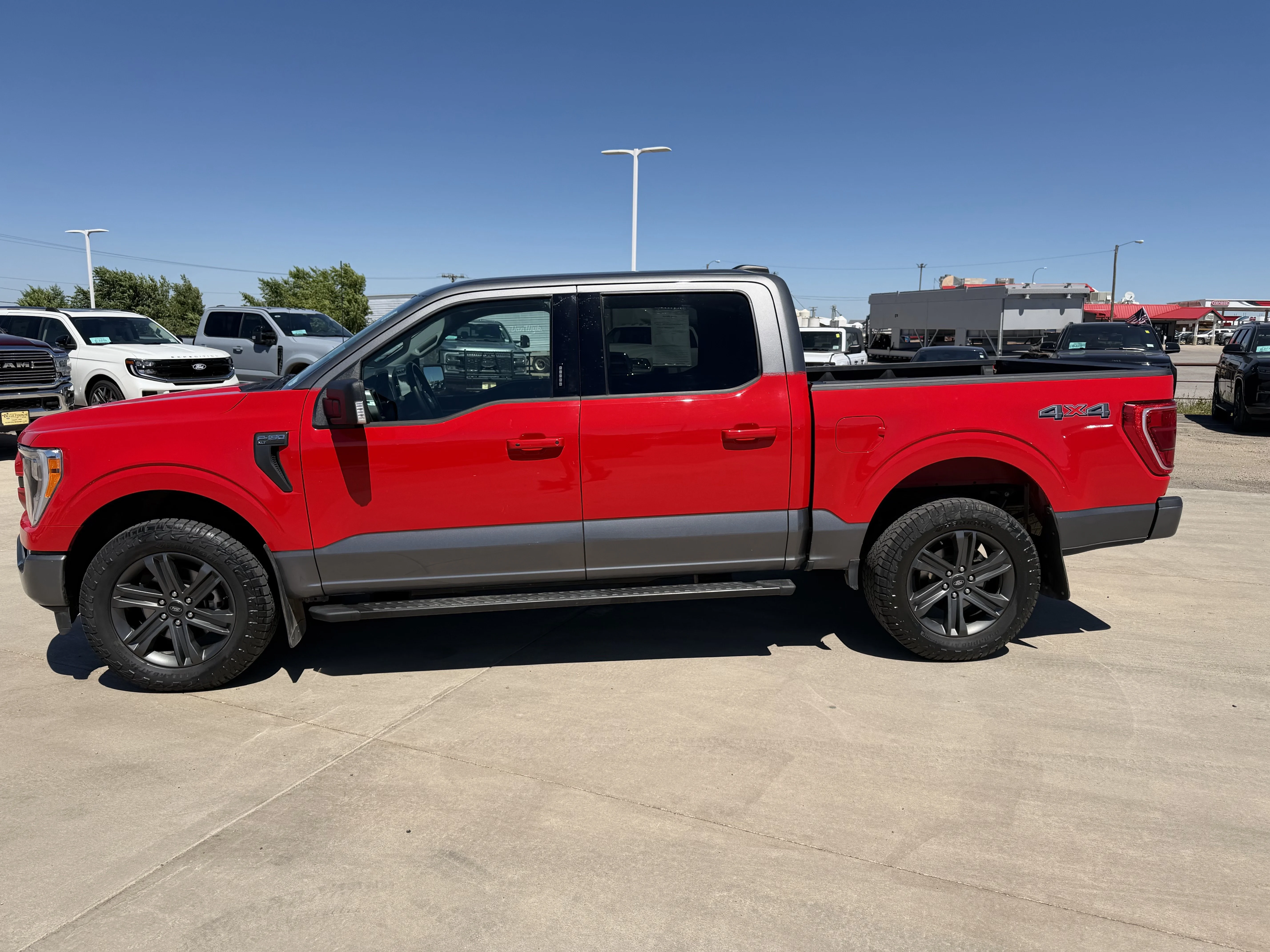 Used 2023 Red Ford XLT image 8