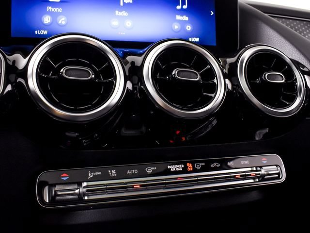 New 2026 Polar White Mercedes-Benz GLA 250 image 66