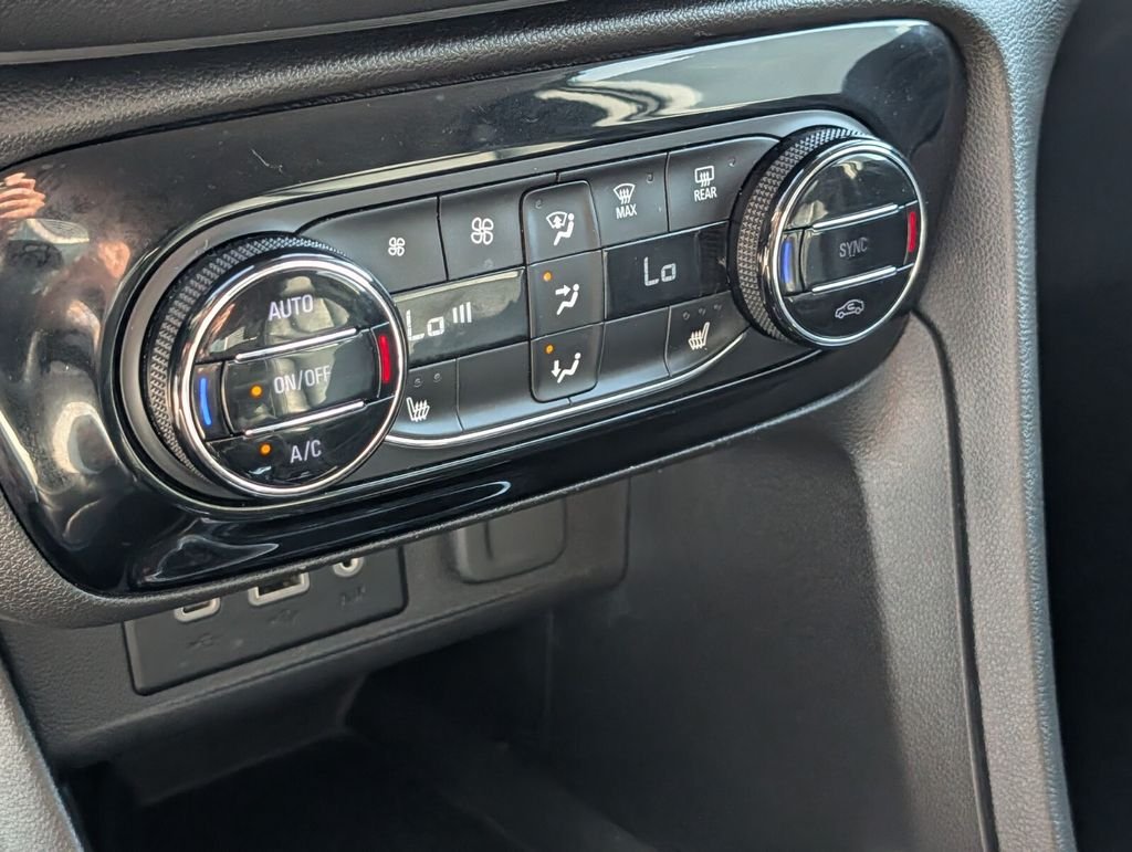 2020 Buick Encore GX Essence - Photo 26