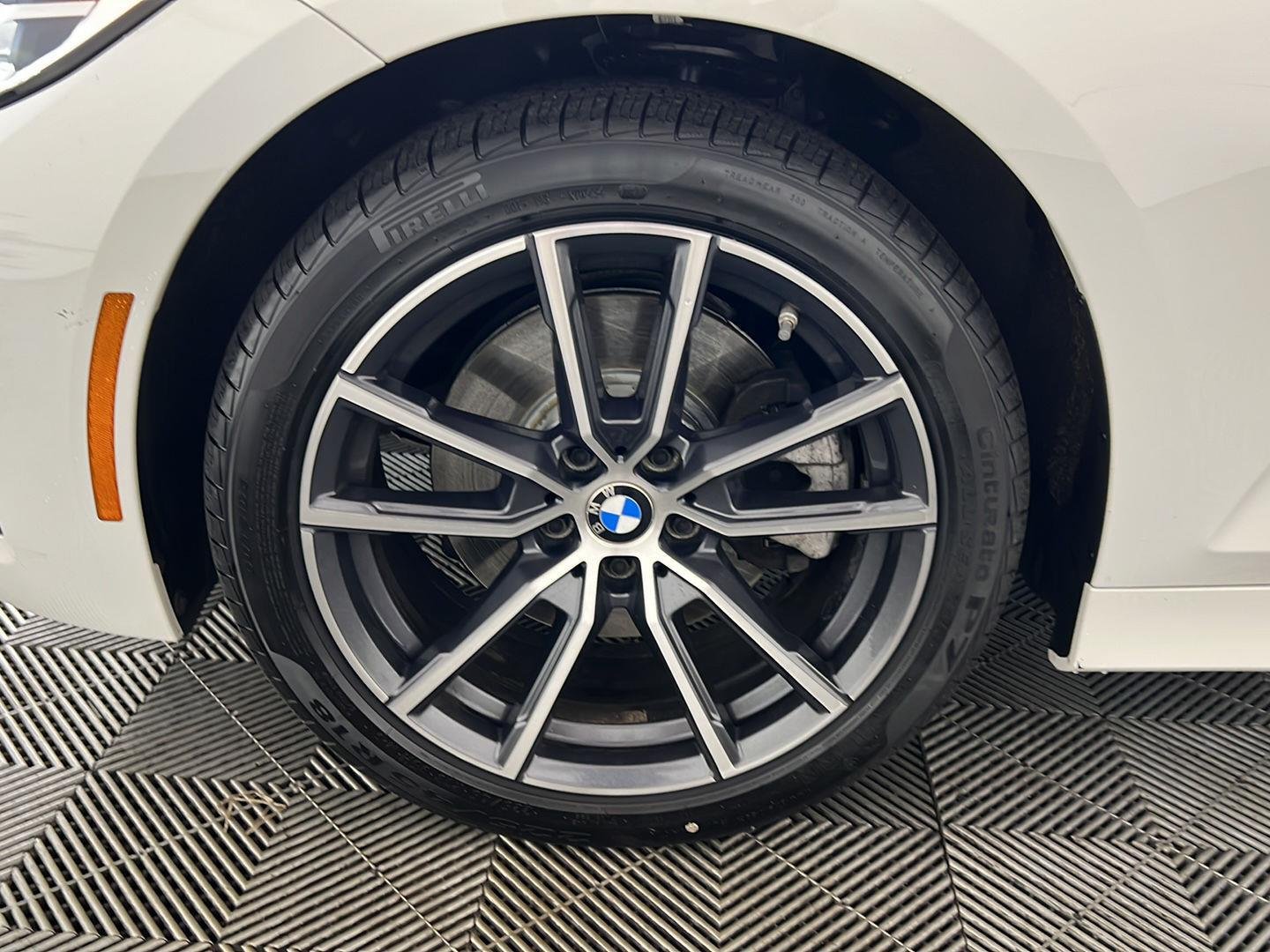Used 2021 Alpine White BMW 330i xDrive image 14