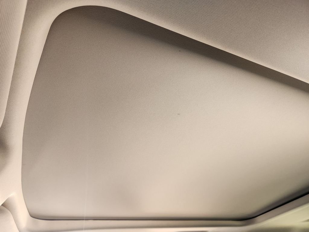 Used 2025 Oxford White Ford Platinum image 26