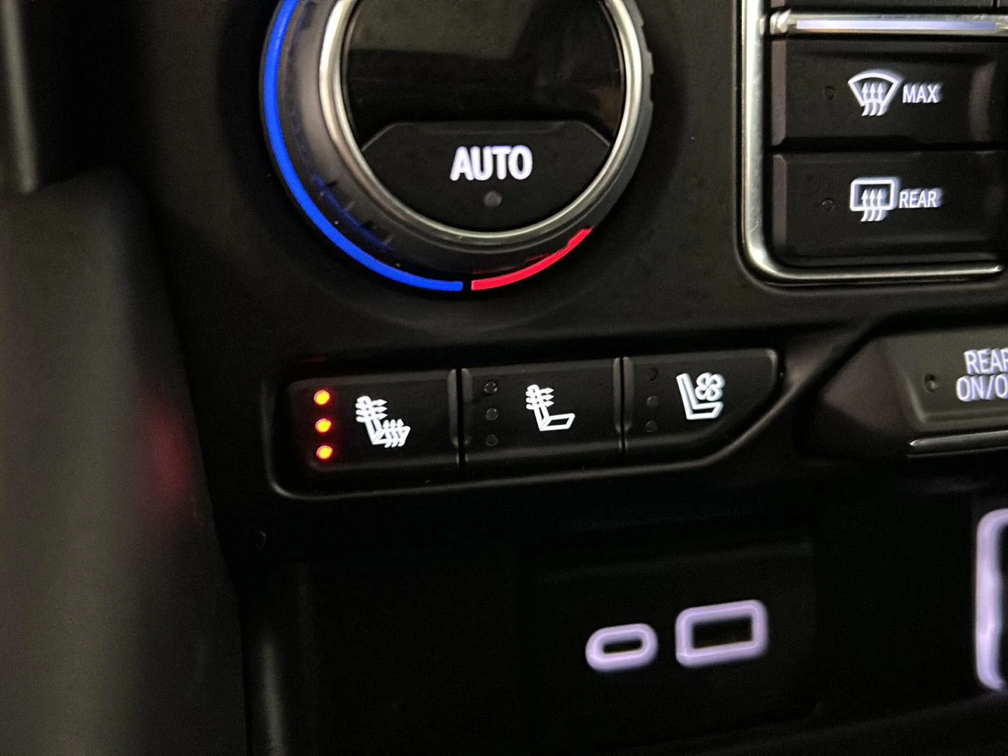 Used 2023 Summit White Chevrolet High Country image 34