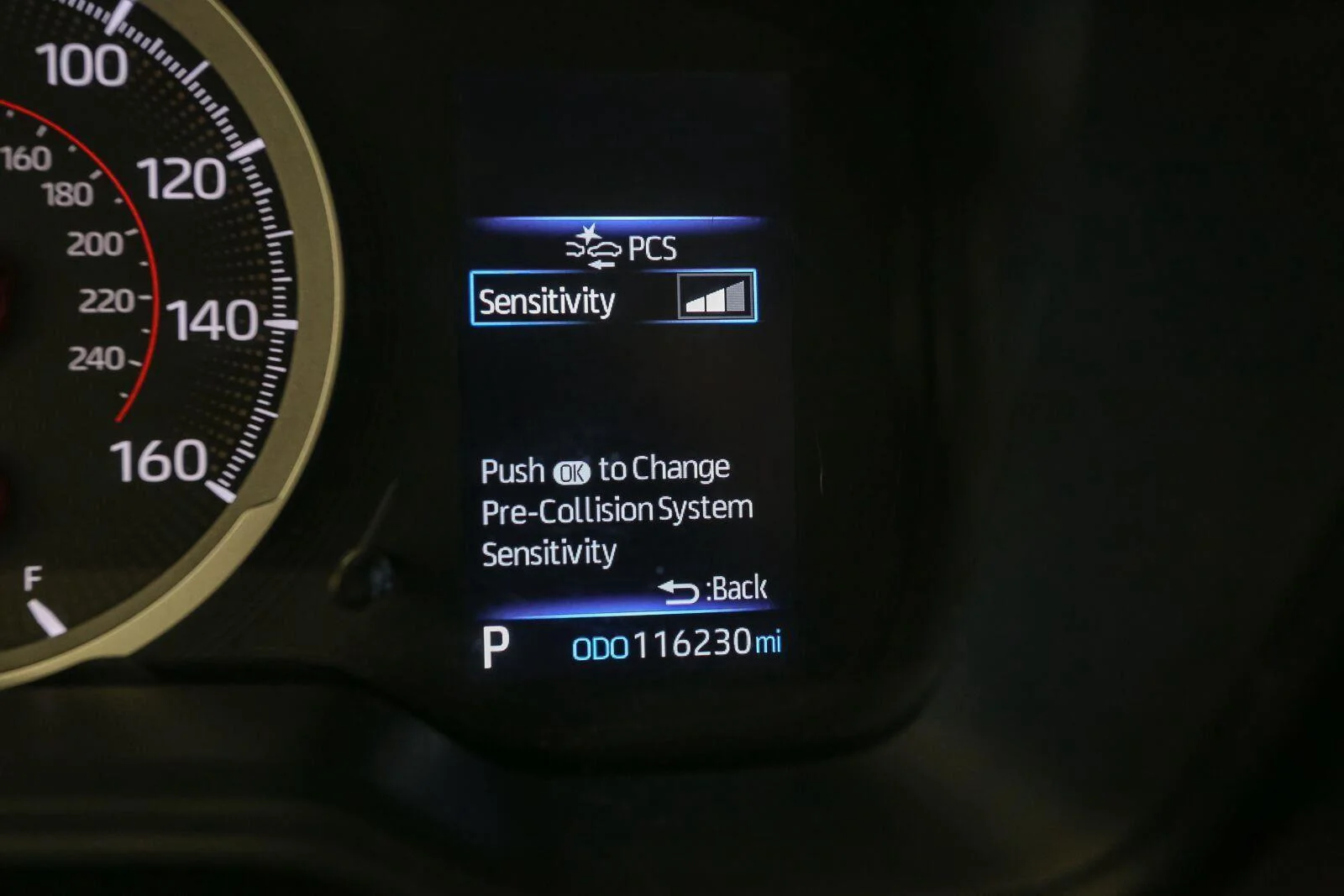 Used 2022 Wind Chill Pearl Toyota LE image 42