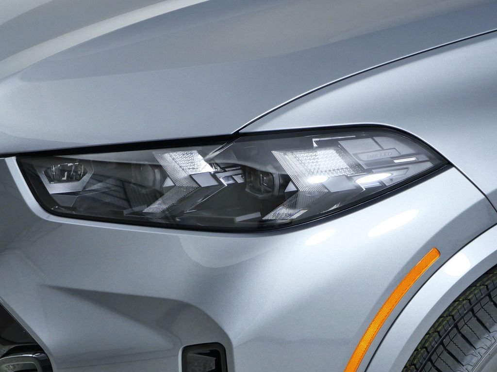 New 2026 Skyscraper Grey Metallic BMW xDrive40i image 3