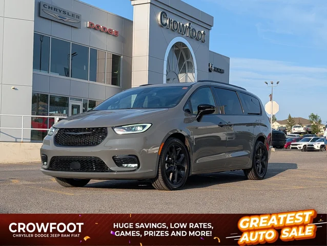 2025 Chrysler Pacifica Limited - - FWD - Nappa Leather - Full Sunroof - Blind Spot & More!