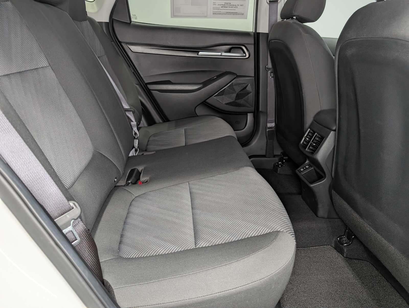 Used 2024 Snow White Pearl Kia LX image 37