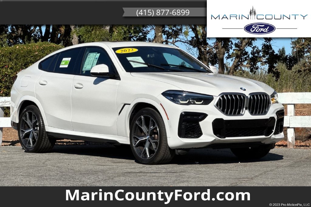 2022 BMW X6 40i