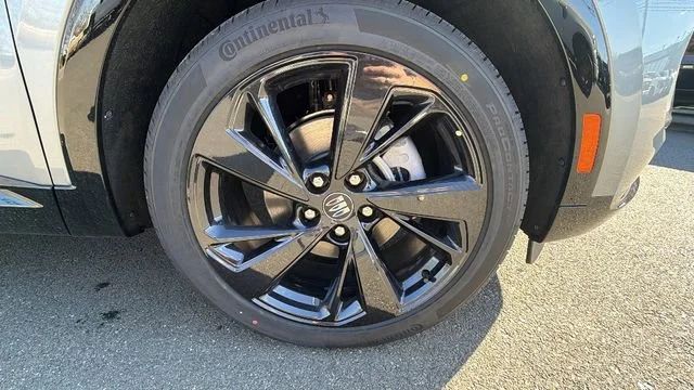 2026 Buick Envision Sport Touring - Photo 9