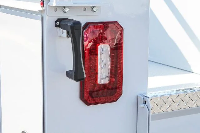 New 2026 Oxford White Ford F-250® XL image 38