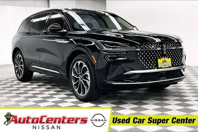 2024 Lincoln Nautilus Reserve AWD's photo