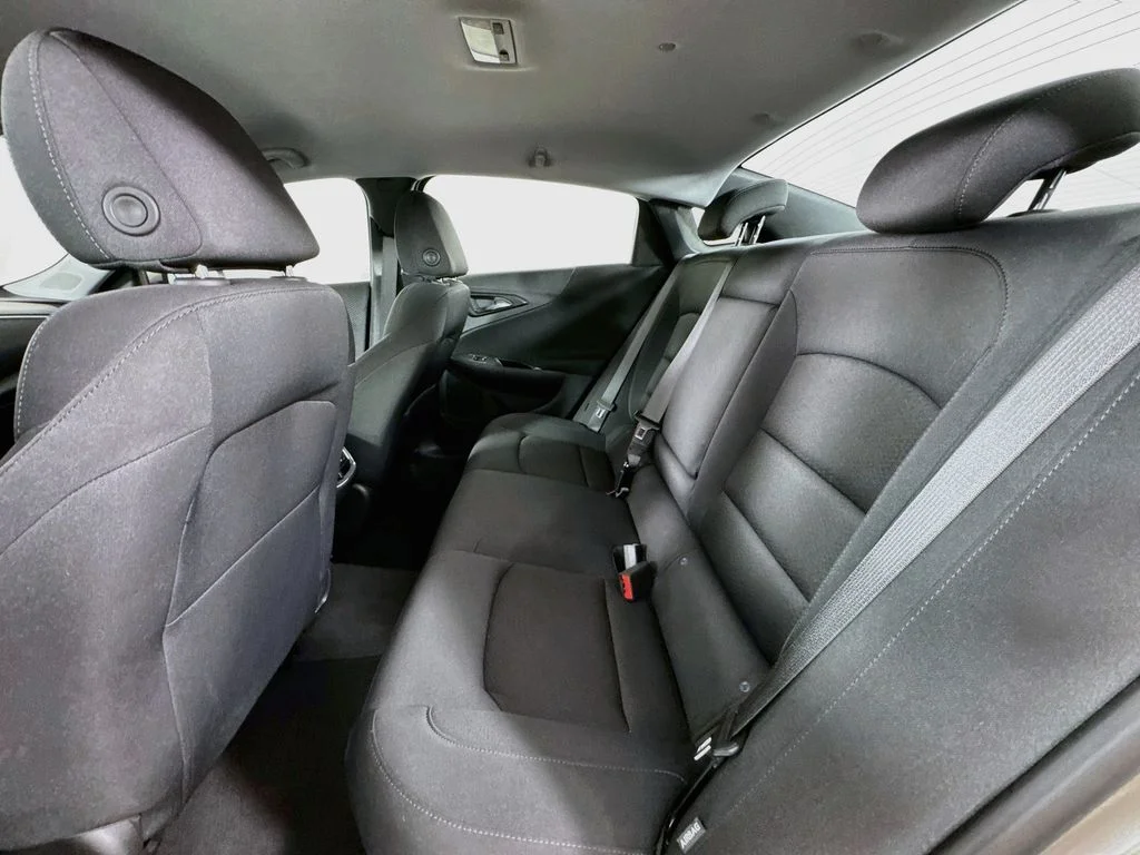 Used 2025 Gray Chevrolet LT image 29
