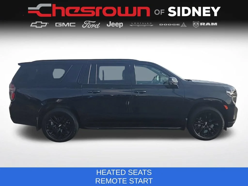 Used 2022 Midnight Blue Metallic Chevrolet RST image 4