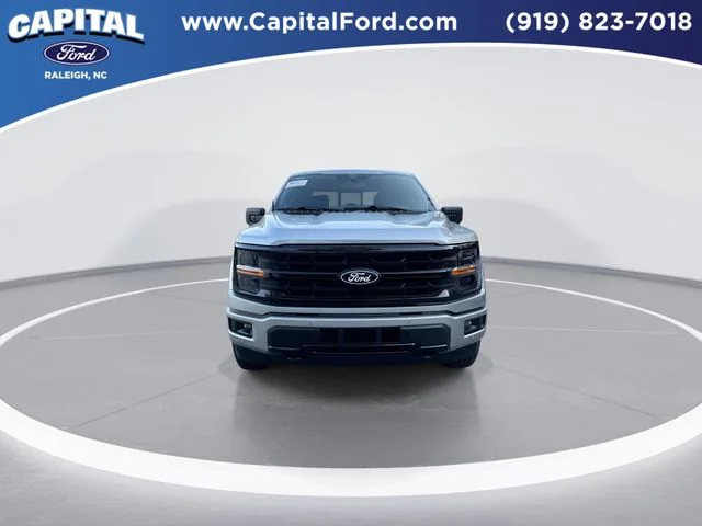 Used 2024 Silver Ford XLT image 3