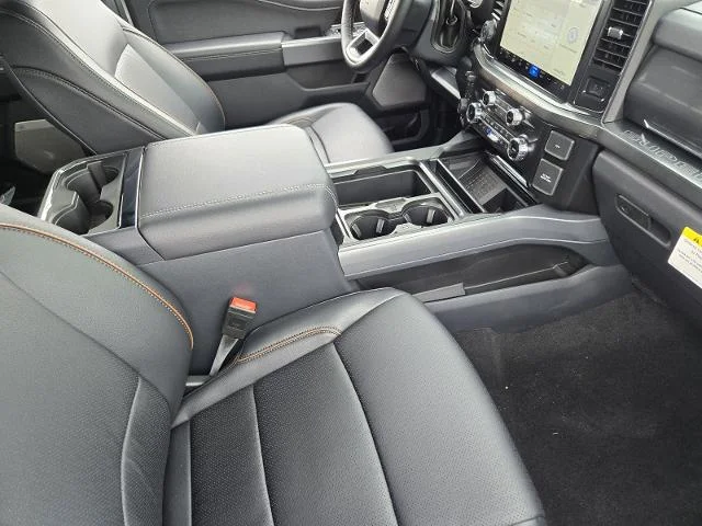 New 2026 Star White Metallic Tri-Coat Ford F-250® Lariat® image 29