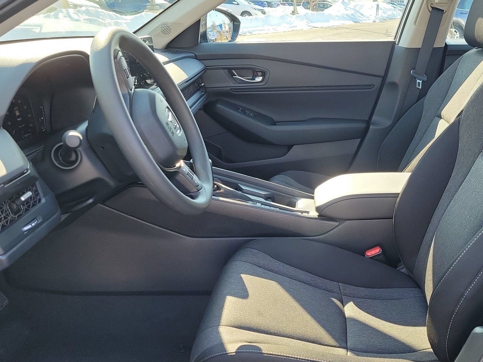 New 2026 Urban Gray Pearl Honda SE image 4