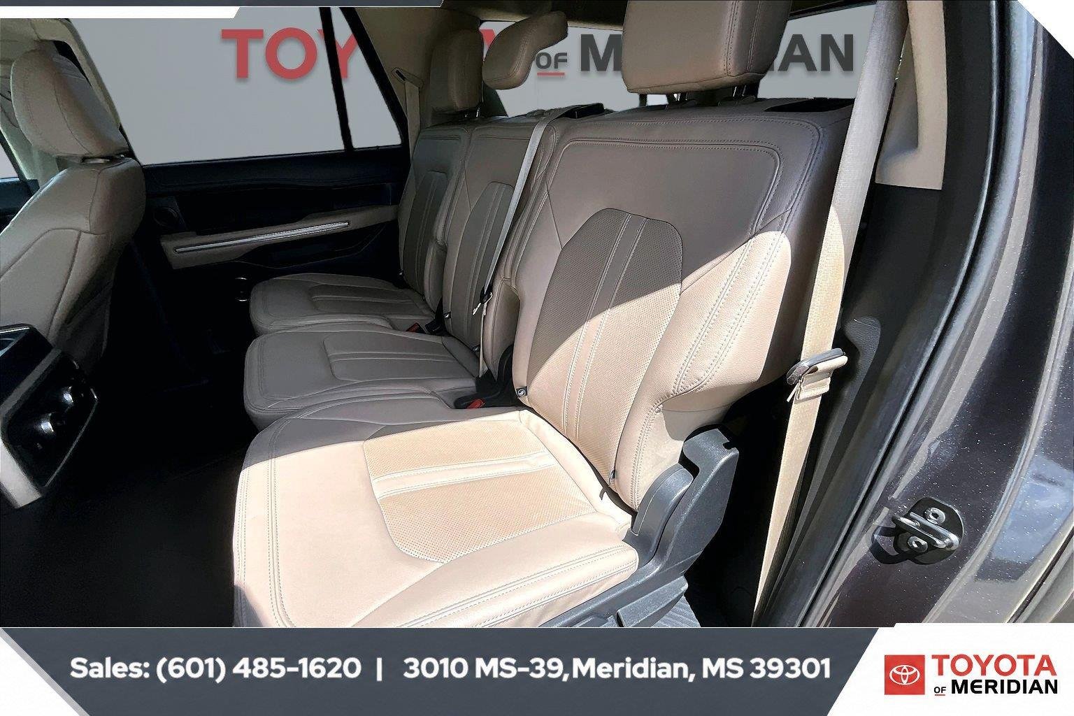 Used 2024 Dark Matter Gray Ford Limited image 19
