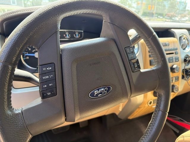 Used 2011 Bronze Metallic Ford Lariat image 13