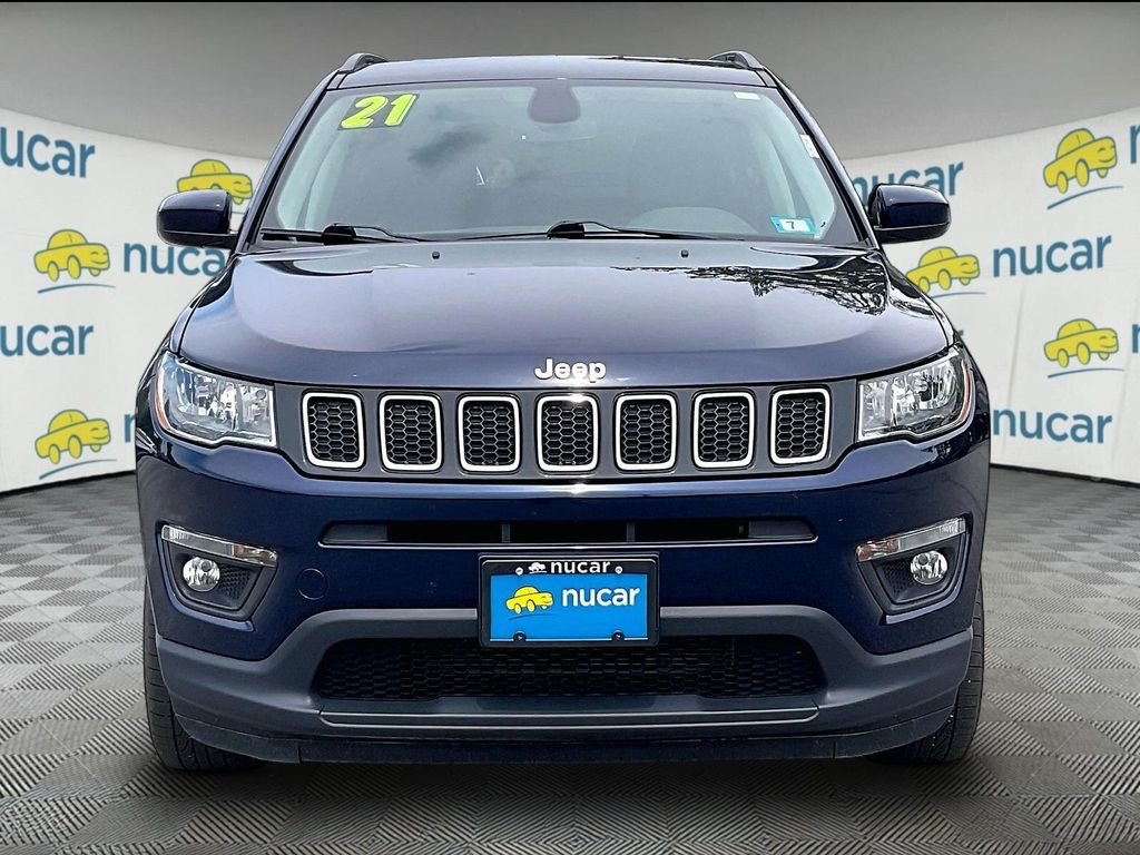 Used 2021 Jazz Blue Pearlcoat Jeep Latitude image 2