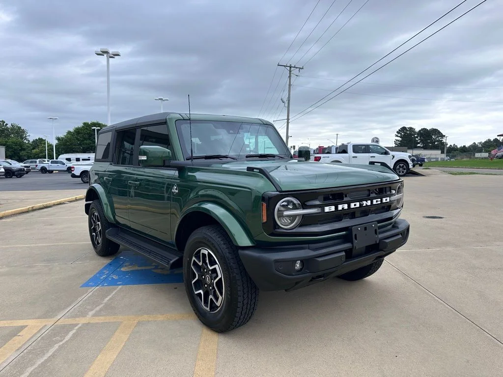 2025 Ford Bronco 4-Door Outer Banks - Photo 6