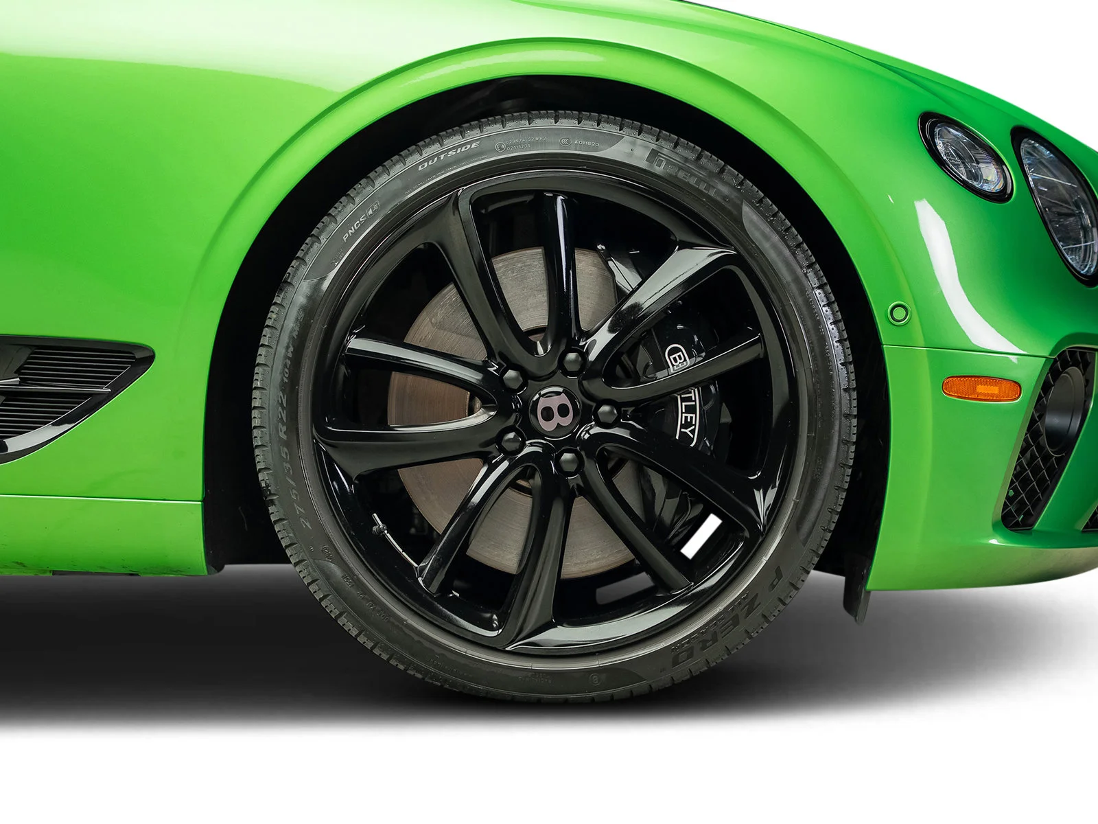 Used 2021  Bentley V8 image 26