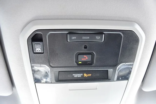 Used 2023 White Toyota SR5 image 35