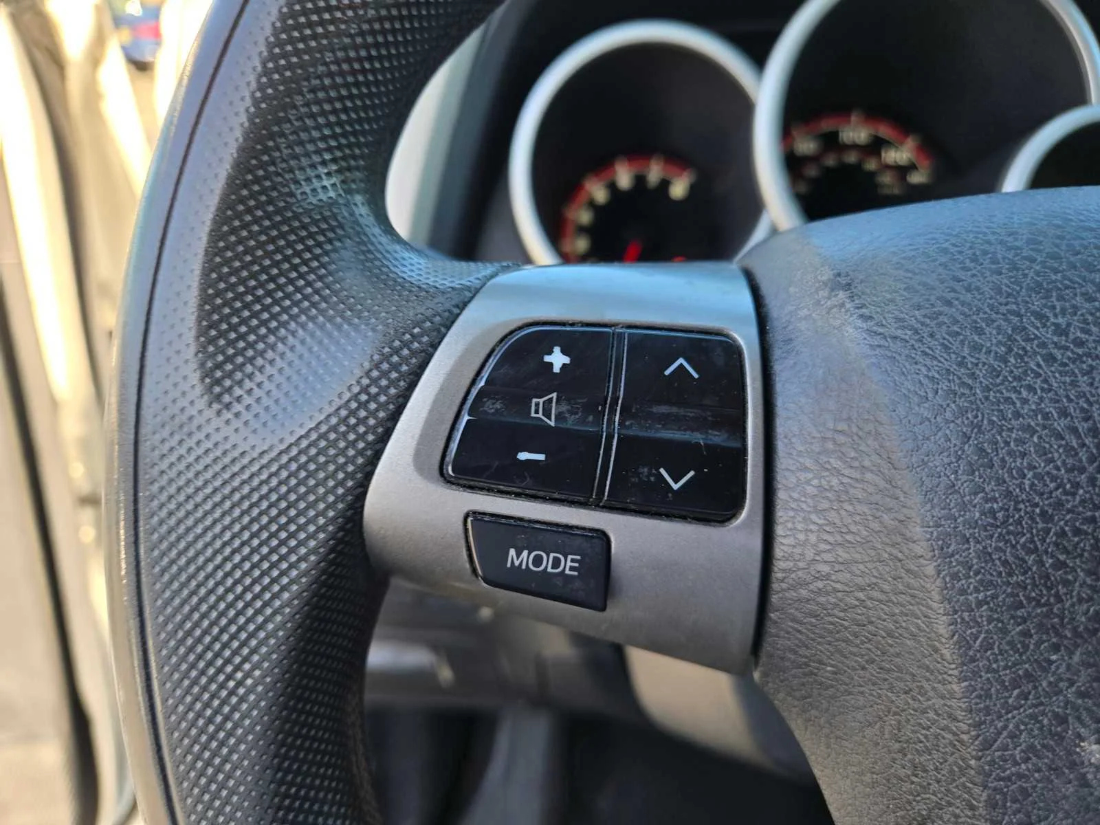 Used 2011  Toyota  image 25