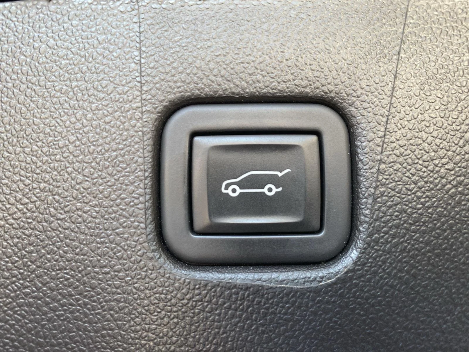 Used 2024 Black Chevrolet LT image 8