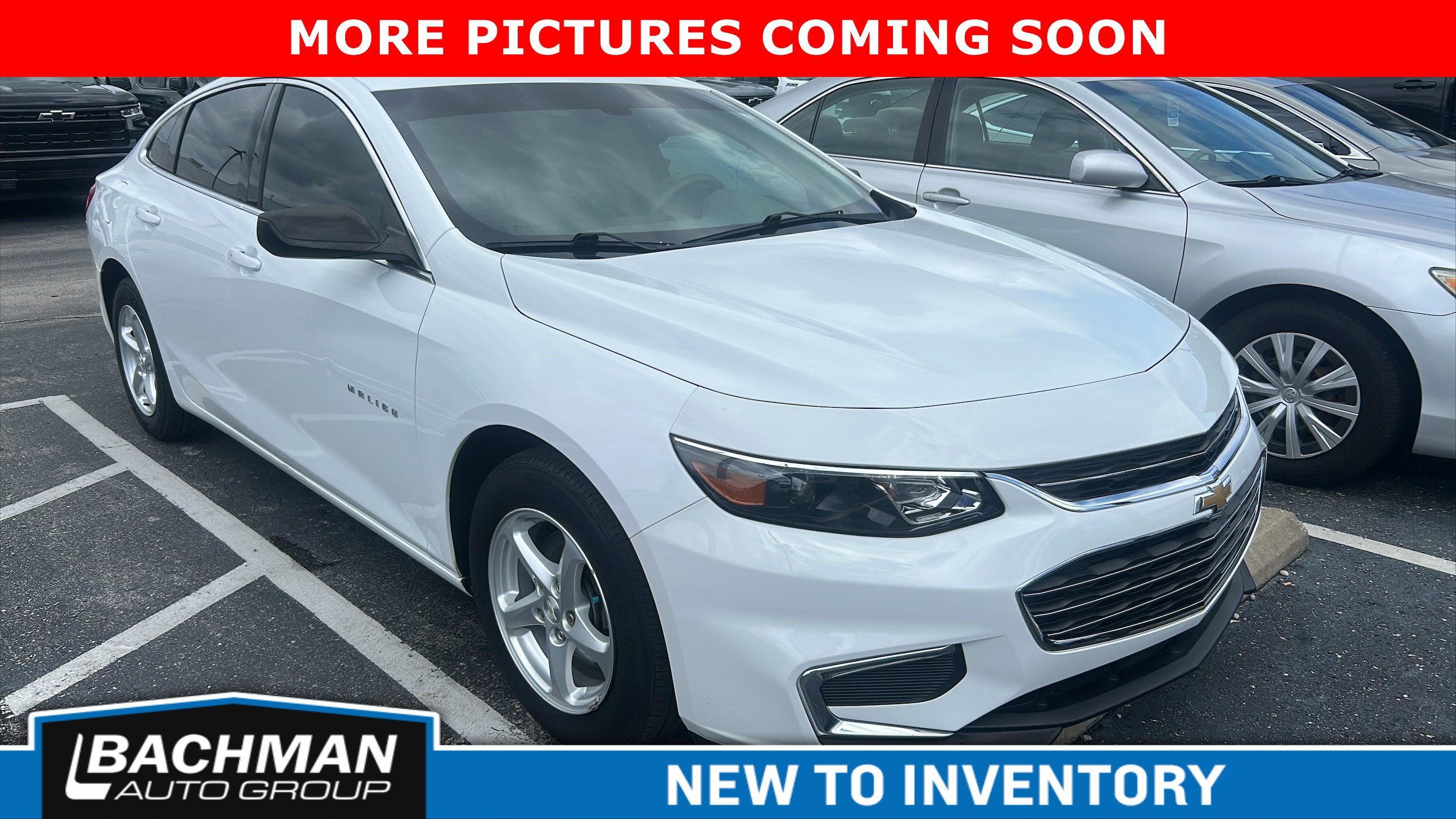 Used 2017 Summit White Chevrolet LS image 1