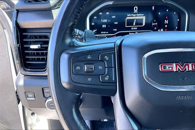 Used 2022 White GMC AT4 image 18